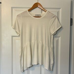 Gaze Cream Short Sleeve Peplum Top
